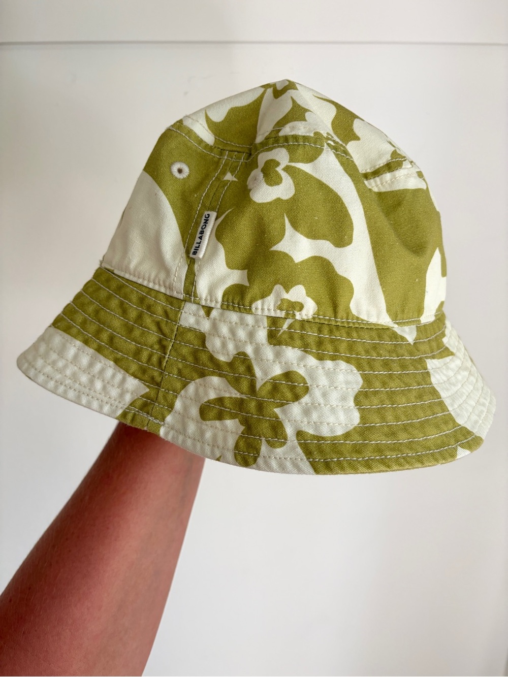 Billabong | Women’s | Olive Green Floral Bucket Hat | OS